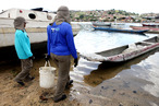 Marisqueiras de Tapero e Nilo Peanha recebem equipamentos de tr...